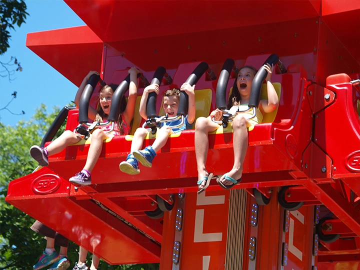 Quassy_Ride_Free-Fall-N.webp