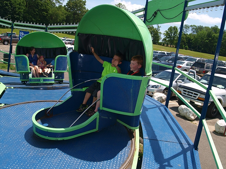 Quassy_Ride_Tilt-A-Whirl.webp