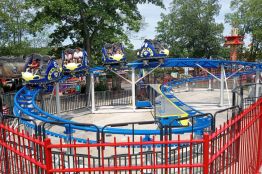 Crazy 8 Spinning Coaster.jpg